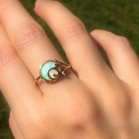 Stunning Custom Made 14K Rose Gold Opal Ring Vintage Real Gold Opal Ring Sz 6.75 - Picture 6 of 12